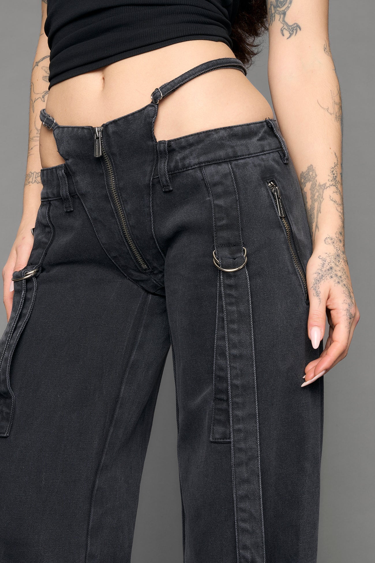 black belted denim pants