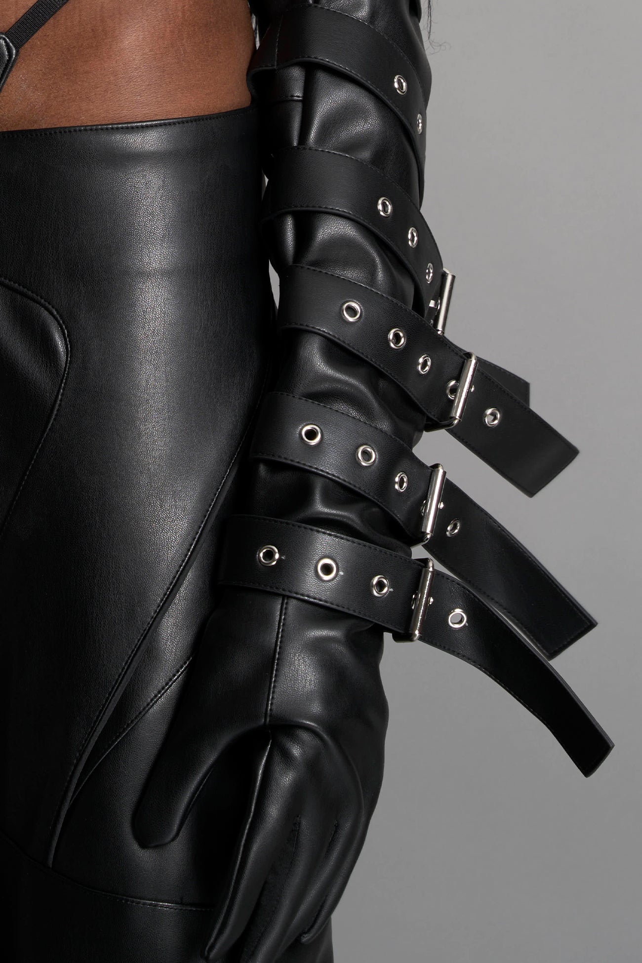 Belt Gloves