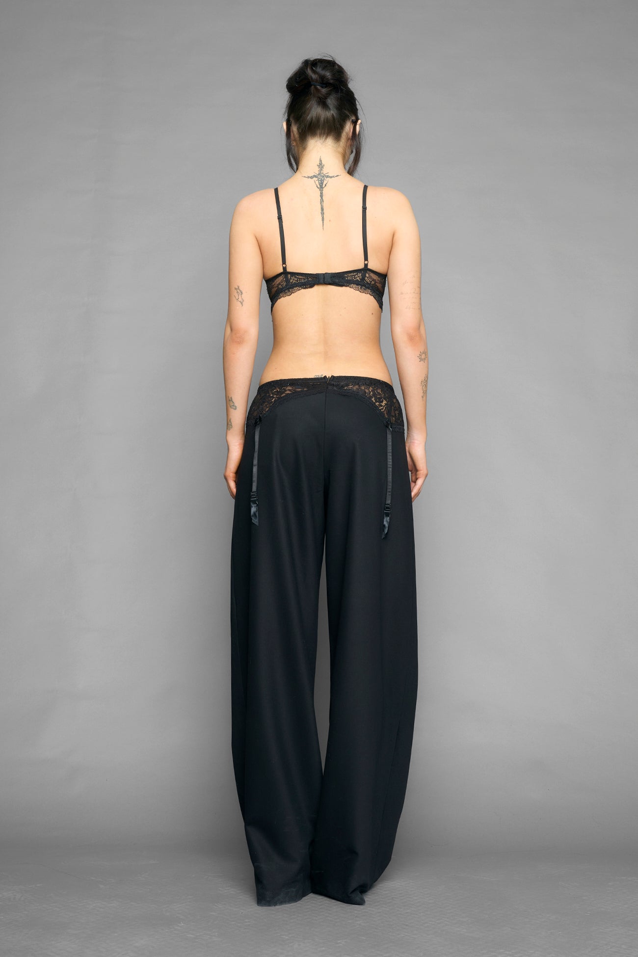 NAMILIA - garter office pants - Shop now