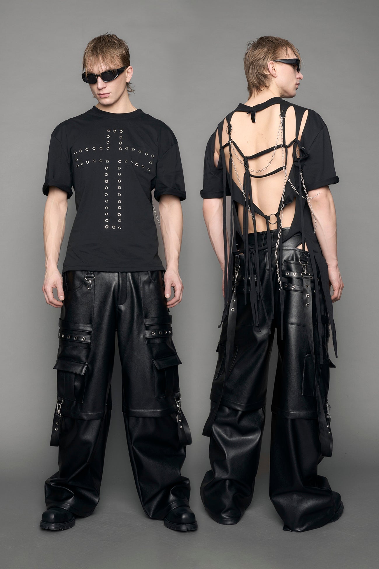 Black print decosntructed cotton Tshirt with chained back