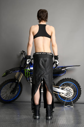 cut out body pouch black