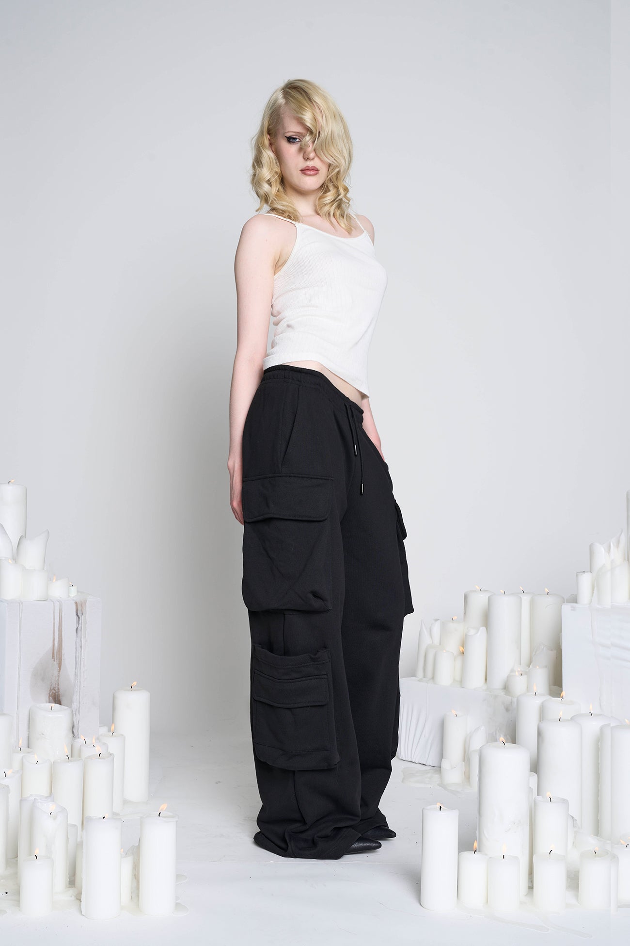 Namilia Cargo Sweatpants Black