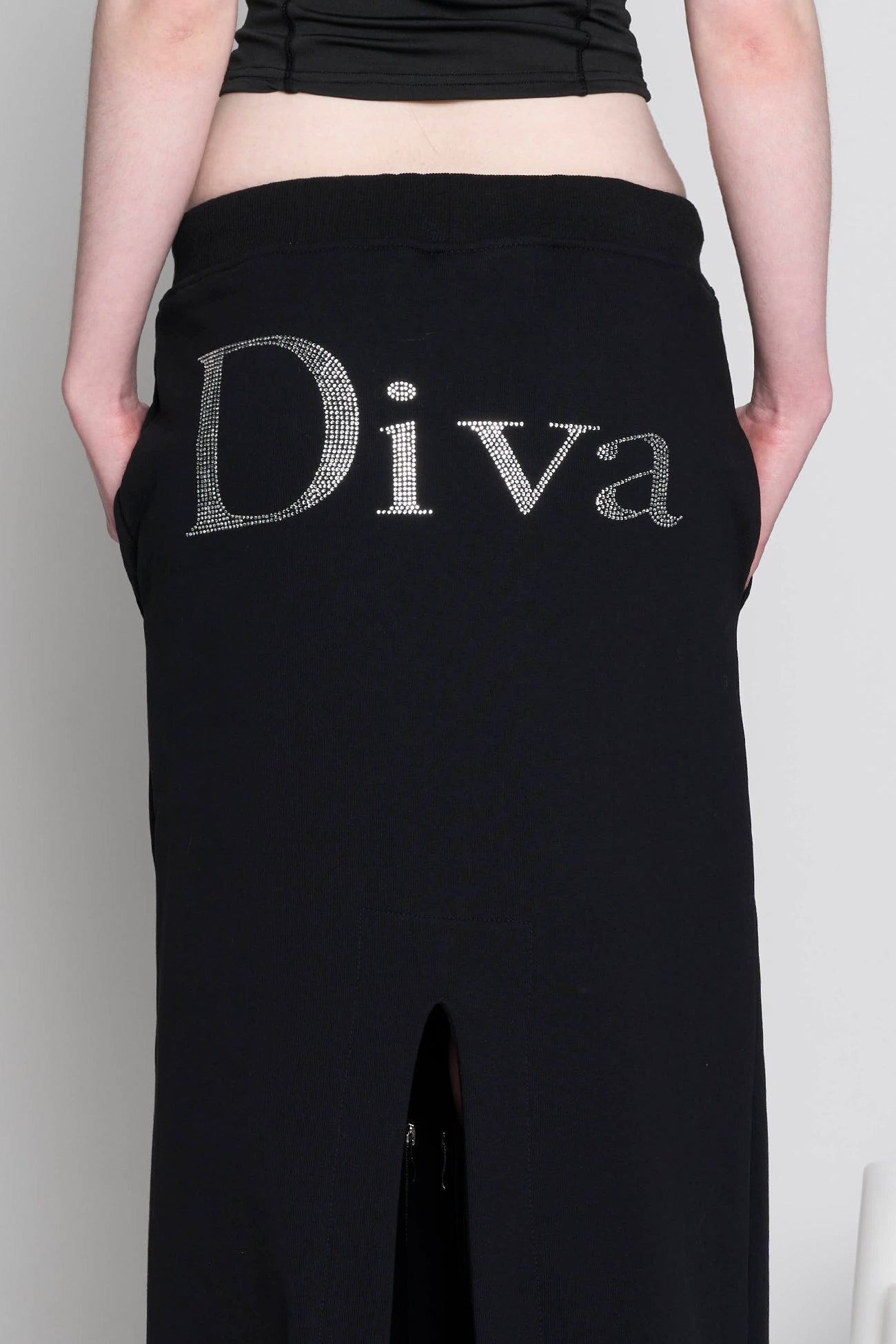 Namilia Diva Long Sweat Skirt Black