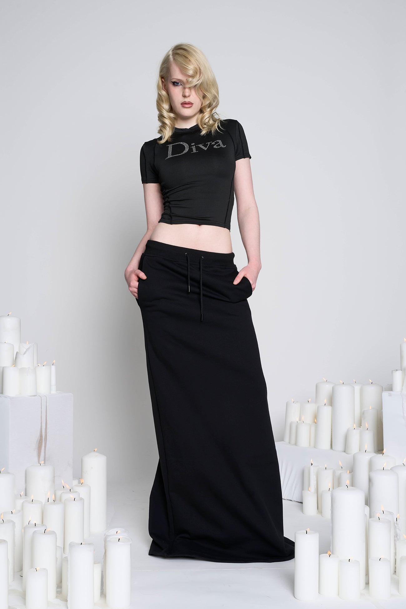 Namilia Diva Long Sweat Skirt Black