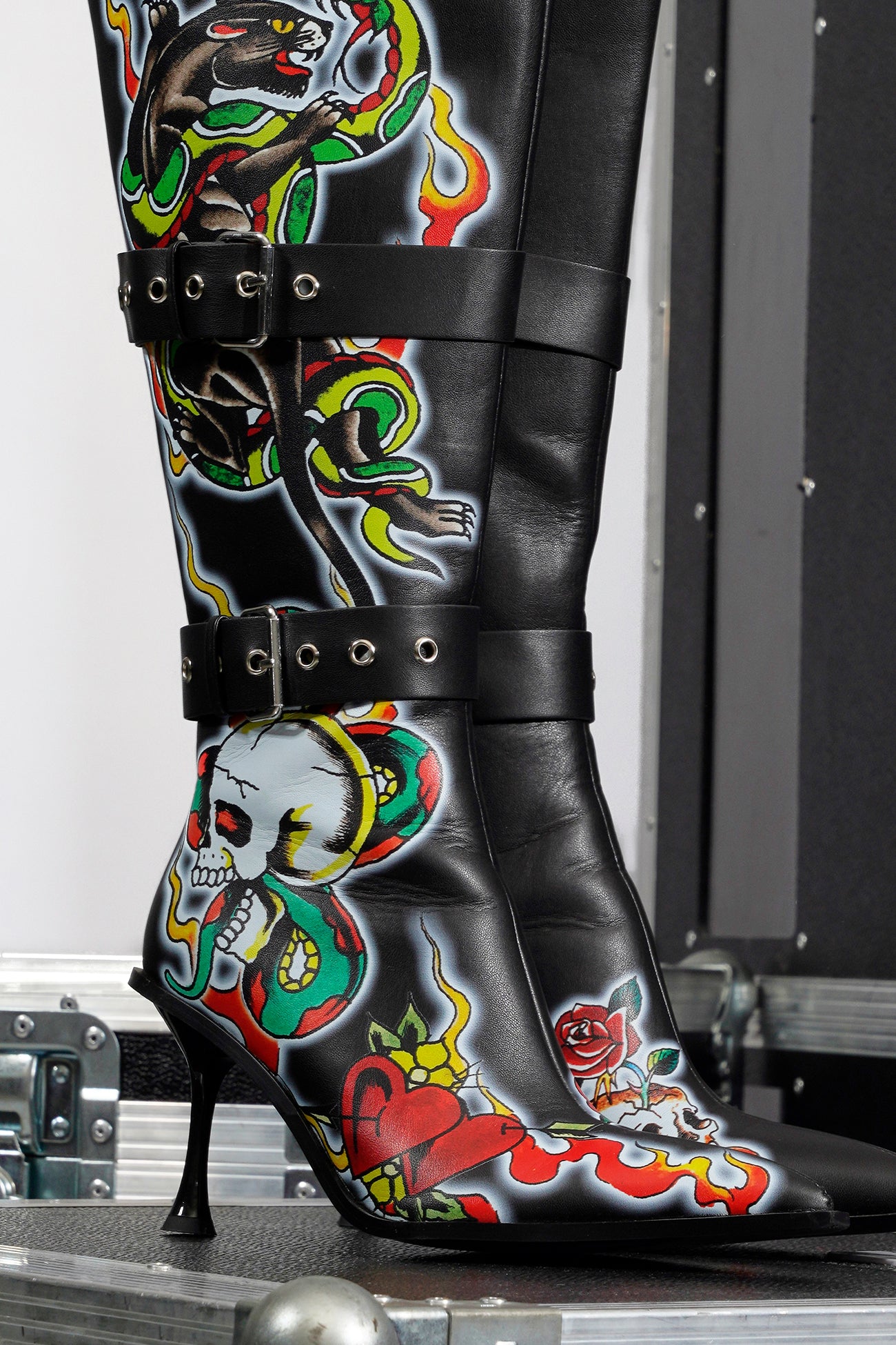 Tattoo Belt Boot