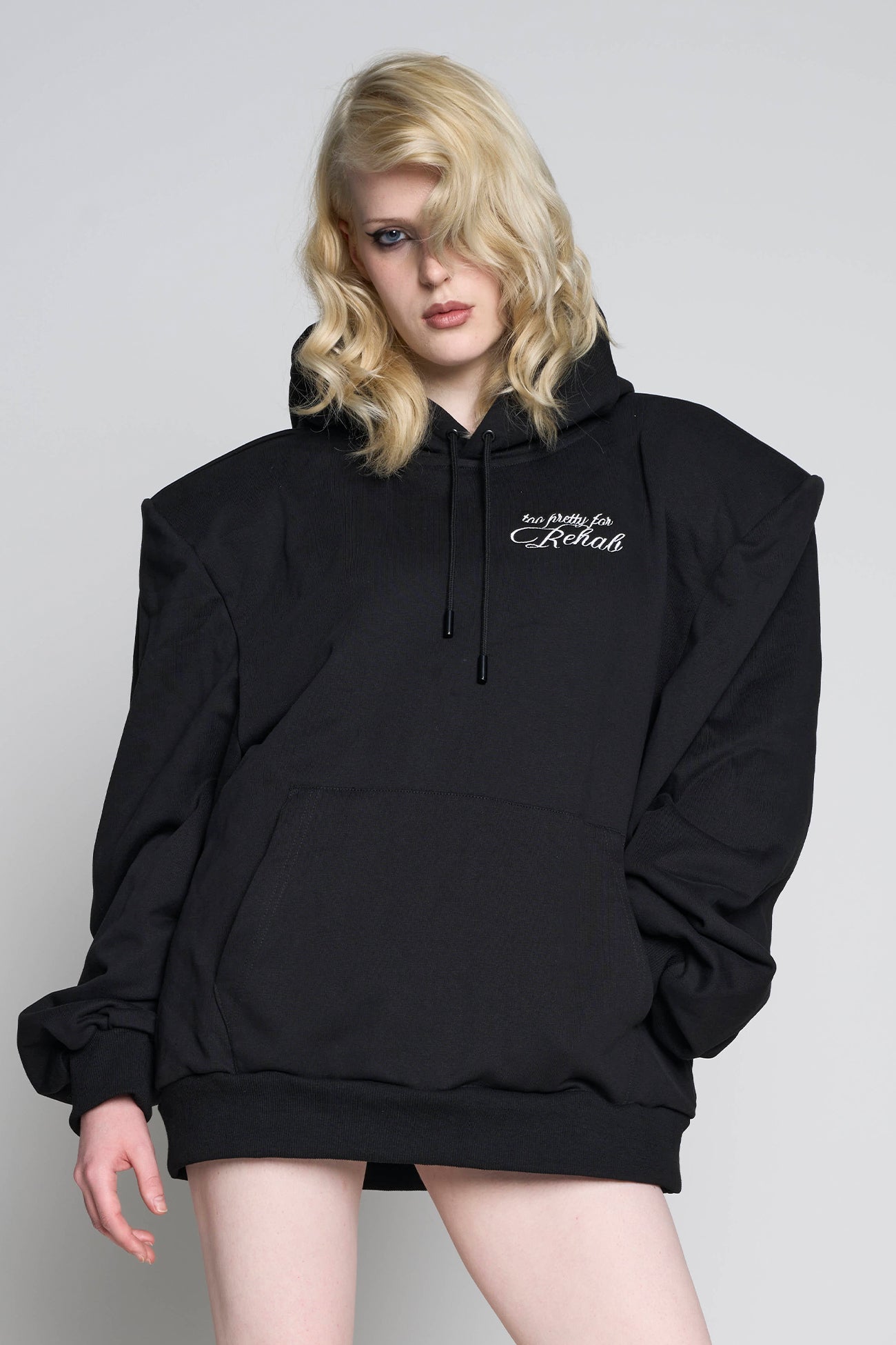 Namilia Too Pretty Hoodie Black